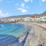 Luxury Borinquen With Parking And Swimming Pool *