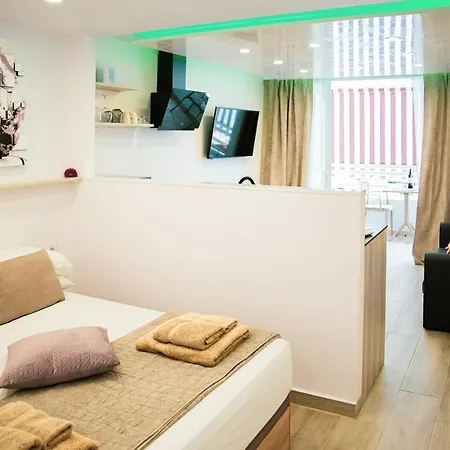 Luxury Borinquen With Parking And Swimming Pool Playa de las Américas